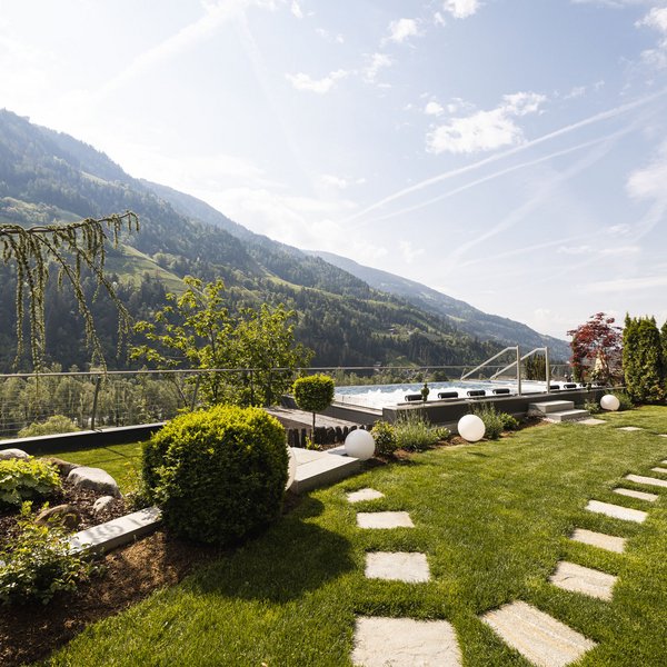 Einblicke ins Alpenschlössel in Südtirol