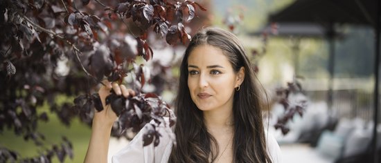 FREE INTO MAY – „release and recharge“